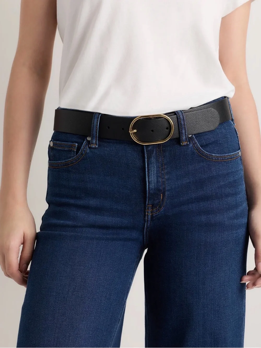NWT Quince Cleo Oval European Black Leather Belt Size S